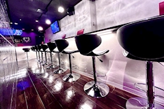 GIRLS BAR REGINA・レジーナ - 山形市・七日町のガールズバー 店舗写真