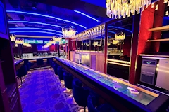 B4 上野店・ビーフォー - 上野・湯島のガールズバー 店舗写真