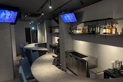 Bar Sashihara・サシハラ - 四谷三丁目のガールズバー 店舗写真