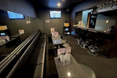 Q-Tie・キューティー - 名古屋 錦のガールズバー 店舗写真