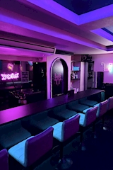 BAR YY・ワイワイ - 上野のガールズバー 店舗写真