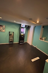 ONE×2・ワンワン - 尾張一宮のガールズバー 店舗写真
