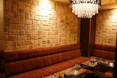 FOUND・ファウンド - 広島市（流川）のスナック 店舗写真