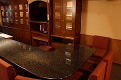 永遠・トワ - 広島市（流川）のスナック 店舗写真