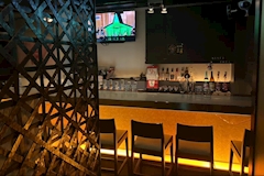 ONE BASE・ワンベース - 泉中央のガールズバー 店舗写真