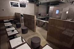 BAR and LOUNGE 夜遊BI・ヨアソビ - 菊池郡のガールズバー 店舗写真