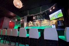 Bar Beach・バービーチ - 学芸大学のガールズバー 店舗写真