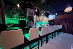 Bar Beach・バービーチ - 学芸大学のガールズバー 店舗写真
