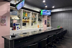 Y.T.K・ワイティーケー - 阿佐ヶ谷のガールズバー 店舗写真