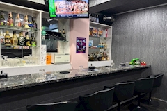 Y.T.K・ワイティーケー - 阿佐ヶ谷のガールズバー 店舗写真