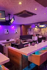 Girls Bar Lounge D.a.l.e・デール - 川崎駅前のガールズバー 店舗写真