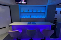 GIRL'S BAR アマテラス・アマテラス - 国分寺駅南口のガールズバー 店舗写真