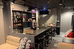 PHANTOM・ファントム - 石橋のガールズバー 店舗写真