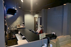 PHANTOM・ファントム - 石橋のガールズバー 店舗写真
