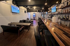 Elly・エリ― - 大和のパブ/スナック 店舗写真