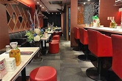 FELIX・フェリックス - 三軒茶屋のガールズバー 店舗写真