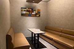 LOUNGE Re:pos・ルポ - 守山のキャバクラ 店舗写真