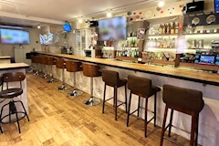 FLOWER GARDEN・フラワーガーデン - 代々木のガールズバー 店舗写真