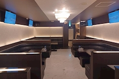 CLUB CREST・クラブクレスト - 江坂のキャバクラ 店舗写真