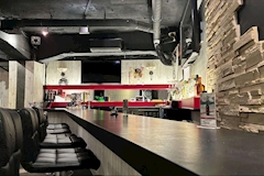 River・リバー - 三軒茶屋のガールズバー 店舗写真