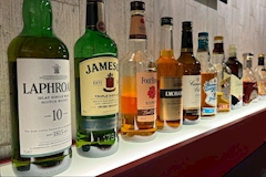 River・リバー - 三軒茶屋のガールズバー 店舗写真