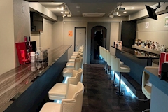 Shula'na Sports Concept Bar・シュラーナ - 池袋西口(北)のガールズバー 店舗写真