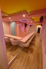 GIRLSBAR Sweetie・スウィーティー - 元住吉のガールズバー 店舗写真