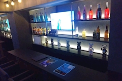 GIRLS BAR THREE・スリー - 巣鴨のガールズバー 店舗写真