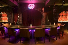 OSHIMO・オシモ - 渋谷のガールズバー 店舗写真