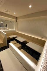 CLUB AMOUR・アムール - 寝屋川・香里園のキャバクラ 店舗写真