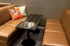 lounge Xeno・ゼノ - 飯塚市のスナック 店舗写真