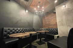 DEEPS・ディープス - 赤坂見附のガールズバー 店舗写真