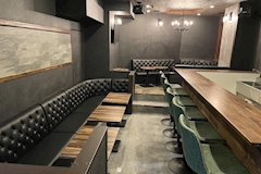 DEEPS・ディープス - 赤坂見附のガールズバー 店舗写真