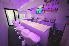 GirlsBar Twenty Seven -27-北千住店・トゥエンティセブン - 北千住のガールズバー 店舗写真