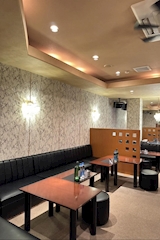 Lounge Reine・レーヌ - 青森市のラウンジ 店舗写真