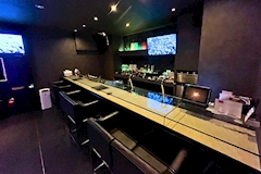 Girl's&MixBar Bee・ビー - 北上のガールズバー 店舗写真