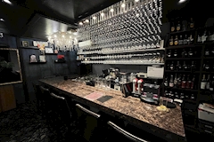 NYAR3・ニャーニャーニャー - 堂山町のスナック 店舗写真