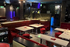PUB 麗・レイ - 大宮のパブ/スナック 店舗写真