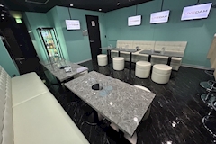 Lounge Empress・エンプレス - 宮原のガールズバー 店舗写真