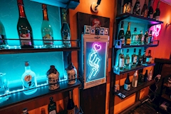 Paramore・パラモア - 名古屋 黒川のガールズバー 店舗写真