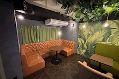 Girls Bar トヨナカノヨル - 豊中のガールズバー 店舗写真