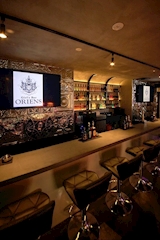 Girl's Bar ORIENS・オリエンス - 千歳烏山のガールズバー 店舗写真