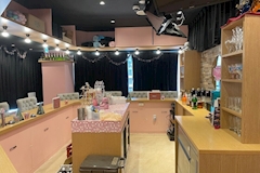 cafe&bar とらぶる - 神田のコンカフェ 店舗写真