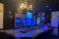 ROYAL ONE・ロイヤルワン - 新潟駅前のガールズバー 店舗写真