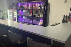 girl's bar alba・アルバ - 上野・御徒町・湯島のガールズバー 店舗写真