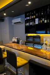 Bar Latte・バーラテ - 鶯谷のガールズバー 店舗写真