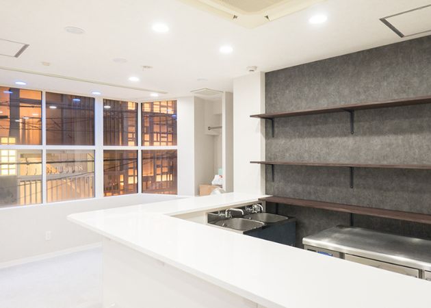 ポケパラ体入 Grande・グランデ - 北新地のスナックスタッフ募集