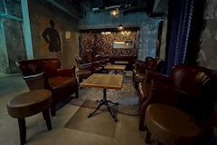 BUNNY LOUNGE B4 UENO・ビーフォー - 上野・湯島のキャバクラ 店舗写真