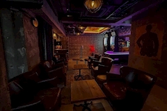 BUNNY LOUNGE B4 UENO・ビーフォー - 上野・湯島のキャバクラ 店舗写真
