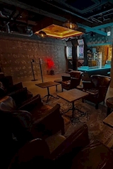 BUNNY LOUNGE B4 UENO・ビーフォー - 上野・湯島のキャバクラ 店舗写真